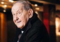 Vlasta Velisavljević - Biografija