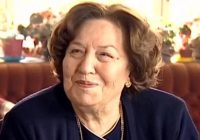 Radmila Savićević - Biografija